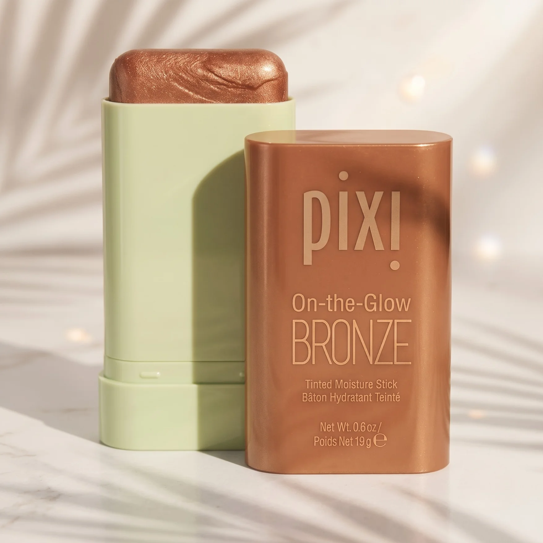 On the Glow Bronzer - Pixi | La Lune